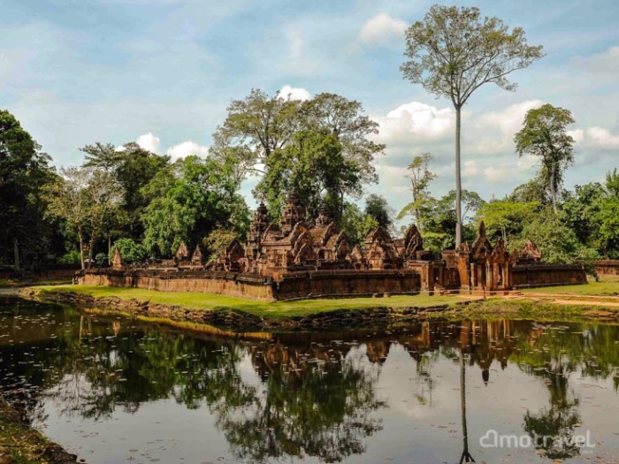 Banteay-Srey-Temple-1-10